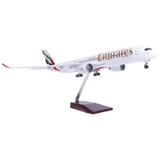 XL Emirates Airbus A350 Model Aircraft - Photo 1