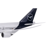 XL Lufthansa Boeing 747 Model Aircraft - Photo 3
