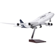 XL Lufthansa Boeing 747 Model Aircraft - Photo 1