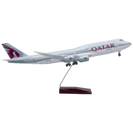 XL Qatar Airways Boeing 747 Model Aircraft - Photo 1