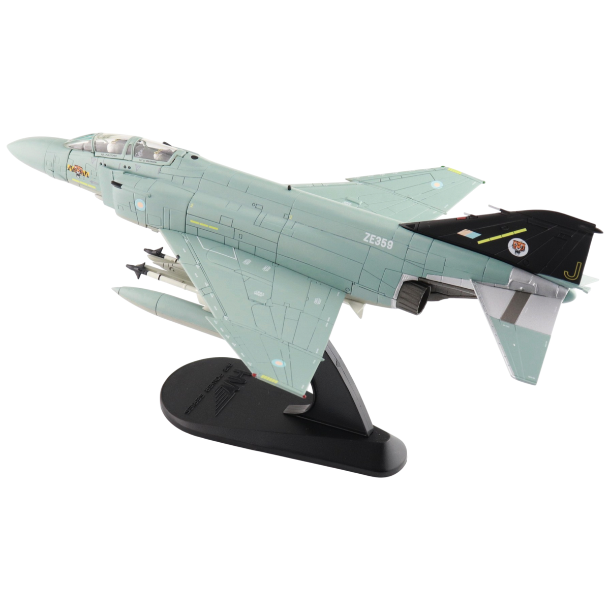 F-4J Phantom II - ZE359 Model Aircraft - Photo 1
