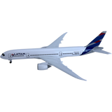 LATAM Boeing 787