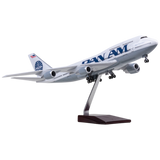 XL Pan Am Boeing 747