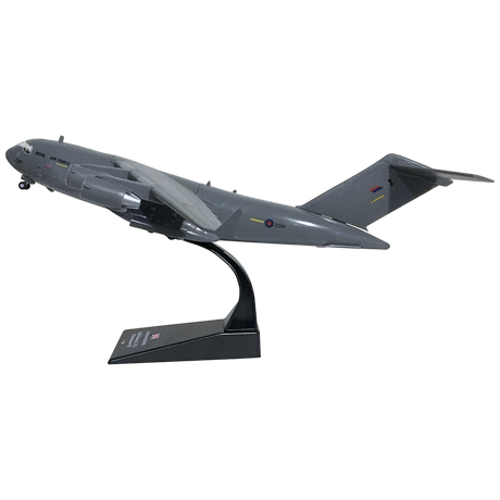 C-17 Globemaster III - RAF Model Aircraft - Photo 3