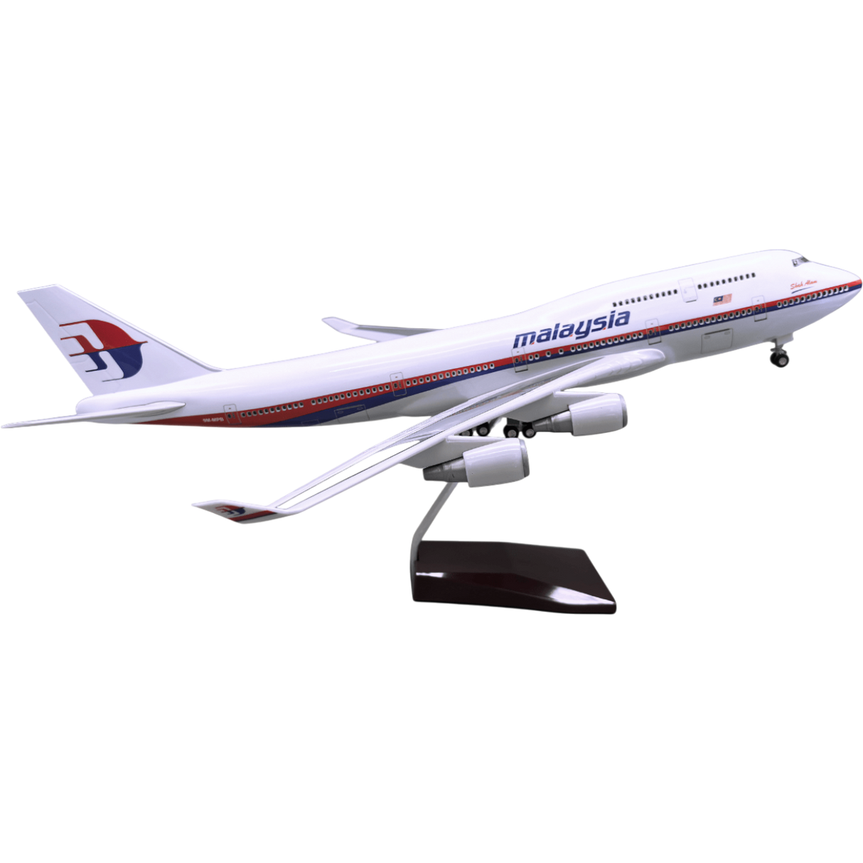 XL Malaysia Airlines Boeing 747